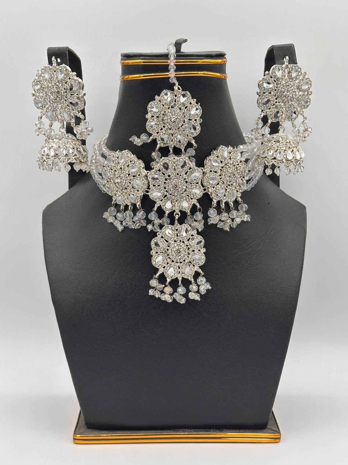 The Royal Silver Floral Choker