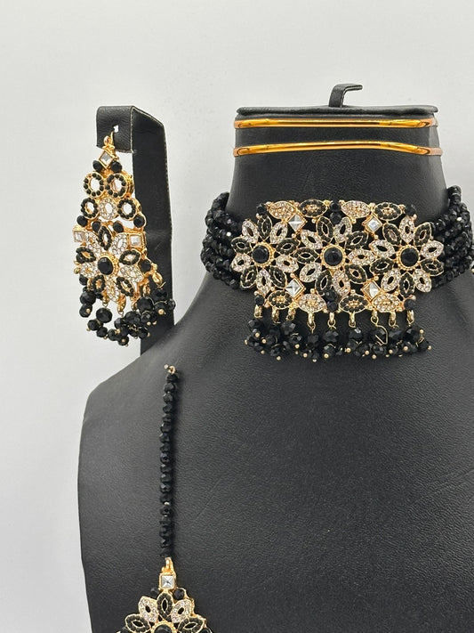 Exquisite Floral Crystal Choker Set - Traditional 3-Piece Jewelry
