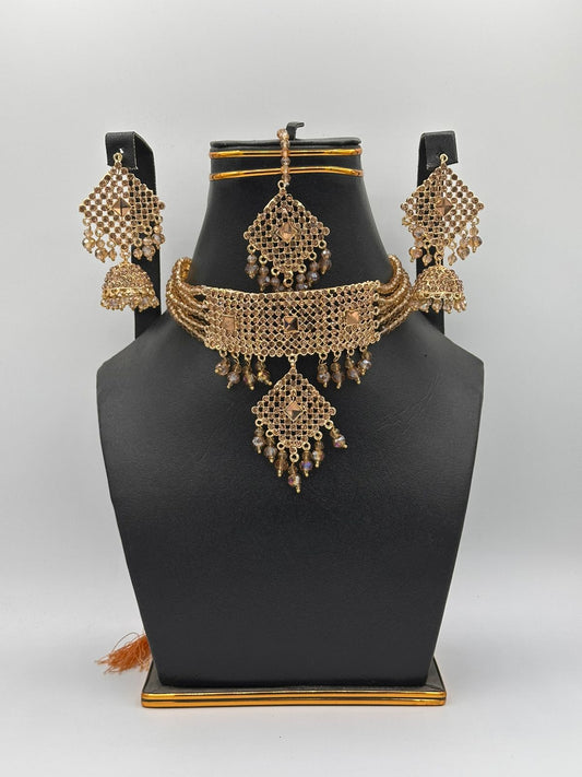 3 chorsi choker set